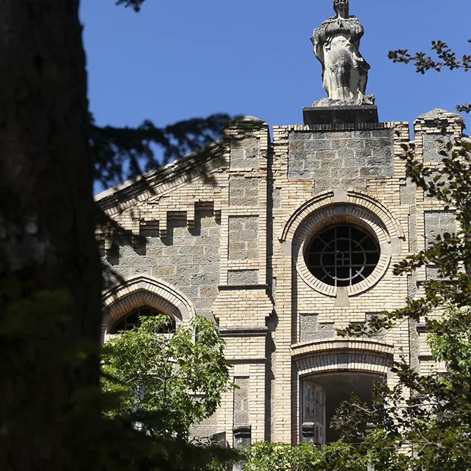 Architectures #2532 - Jaca | Espagne © Rémy SALAÜN <strong>Architectures #2532 - Jaca | Espagne</strong> <small>© Rémy SALAÜN</small>