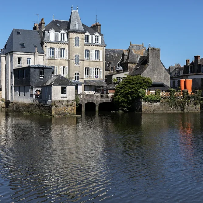 Architectures #2534 - Landerneau | 29 © Rémy SALAÜN <strong>Architectures #2534 - Landerneau | 29</strong> <small>© Rémy SALAÜN</small>